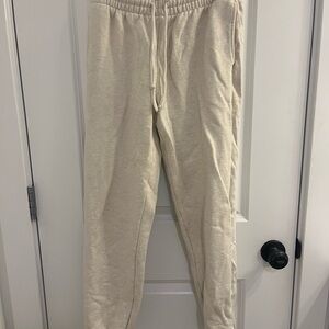 Aritzia TNA Extra Fleece Cozy Beige Sweatpants